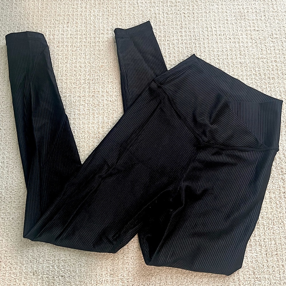BRAND NEW OFFLINE BY Aerie Ribbed V front High Waist Leggings